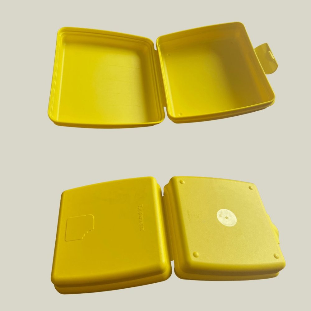 Tupperware - Sandwich container - 0092LR-9 - Picture 2 of 2